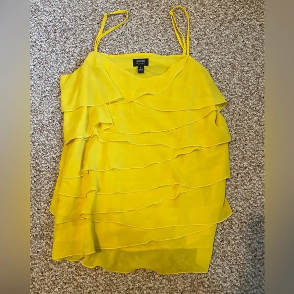 Nicole Yellow Blouse - Picture 1 of 7